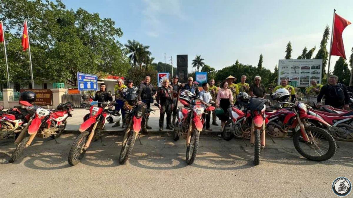 NORTHERN VIETNAM 10-DAY MOTORBIKE LOOP FROM HANOI THROUGH HA GIANG & SAPA